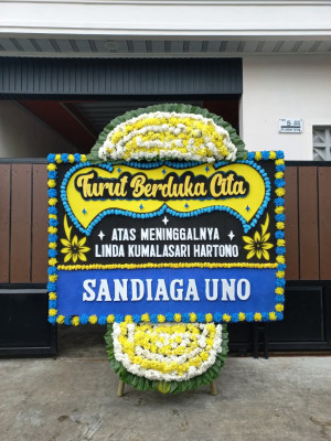 Papan Bunga Duka di Sanaman Mantikei